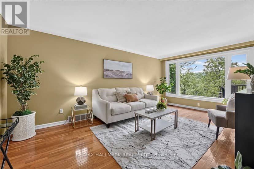 16 Elk Street — photo 8 of 40
