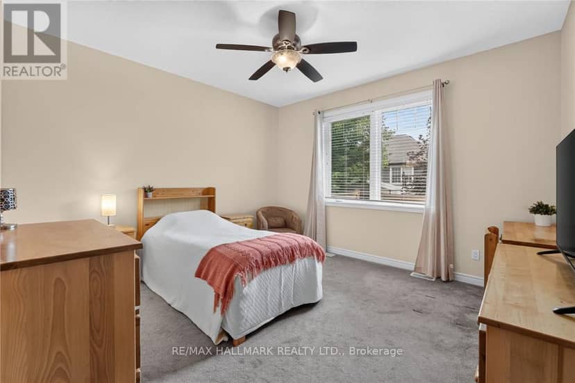 43 - 37 Brookside Terrace — photo 20 of 40