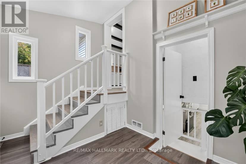 32 Richmond Avenue — photo 24 of 40