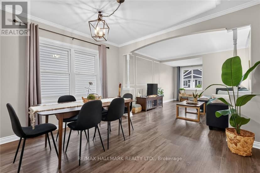 32 Richmond Avenue — photo 10 of 40