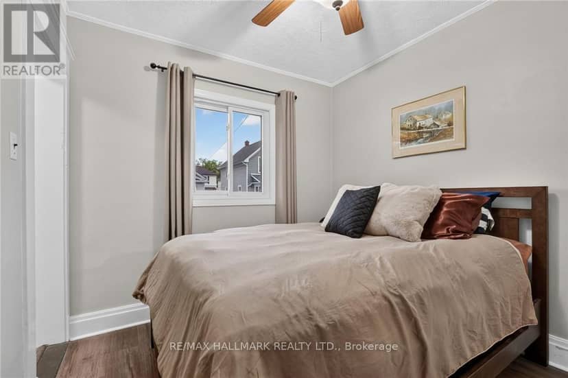 32 Richmond Avenue — photo 18 of 40