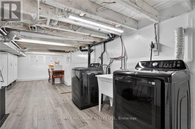 32 Richmond Avenue — photo 26 of 40