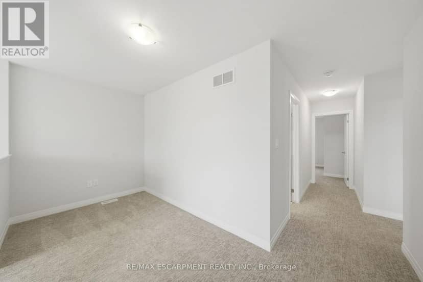 778 Bradford Avenue — photo 24 of 40