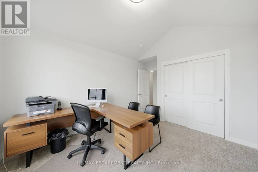 778 Bradford Avenue — photo 31 of 40