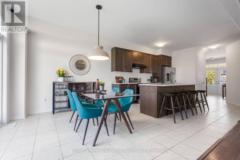40 Sumac Drive — photo 13 of 32