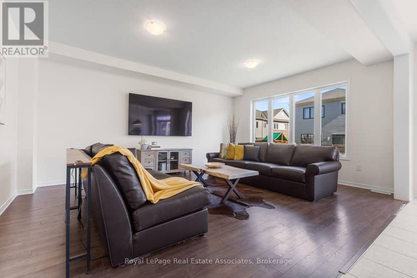 40 Sumac Drive — photo 14 of 32