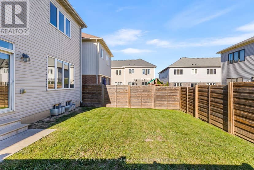 40 Sumac Drive — photo 28 of 32
