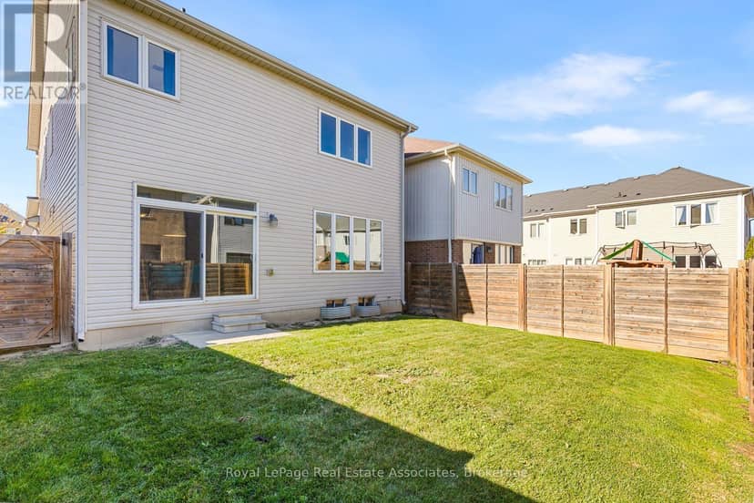 40 Sumac Drive — photo 29 of 32