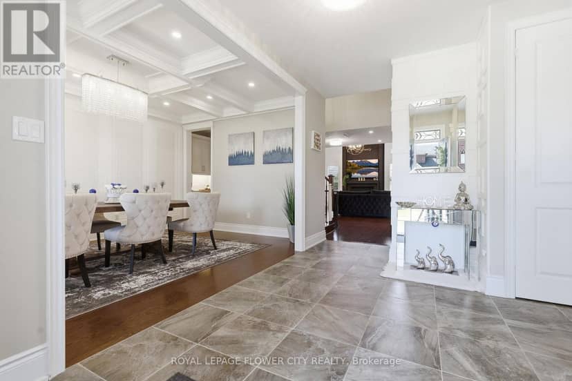 5 Benson Avenue — photo 17 of 40