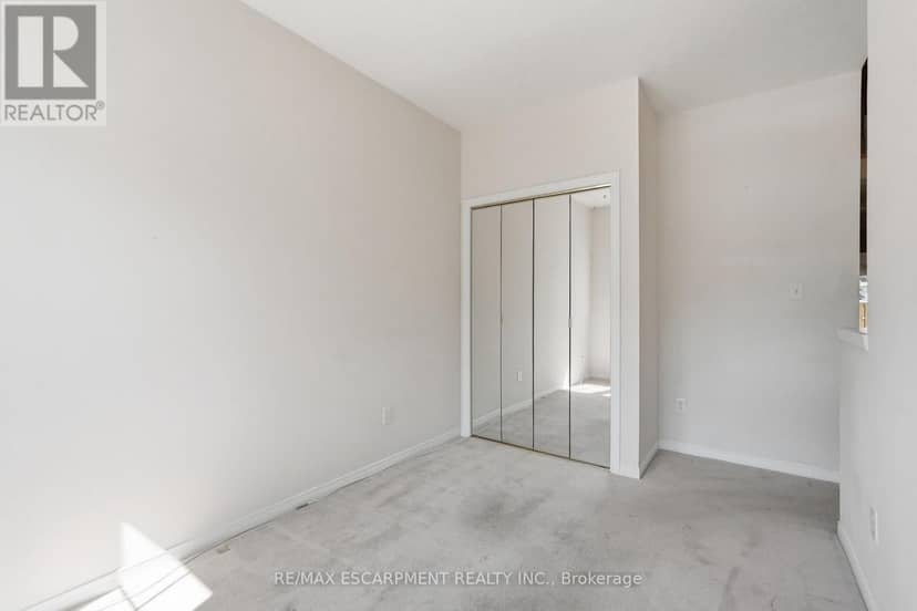 41 - 212 Stonehenge Drive — photo 12 of 40