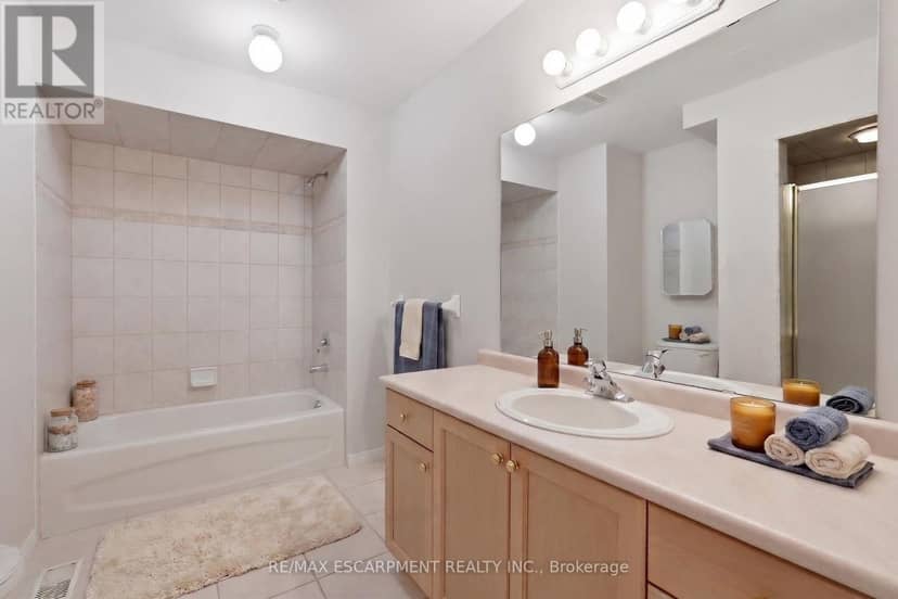 41 - 212 Stonehenge Drive — photo 17 of 40