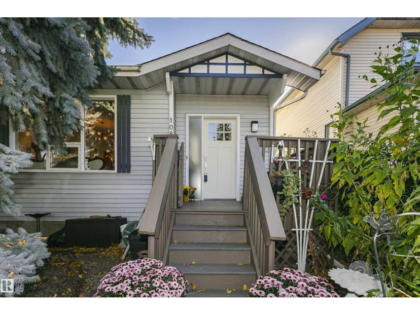 10839 80 Avenue NW, Edmonton, photo 2