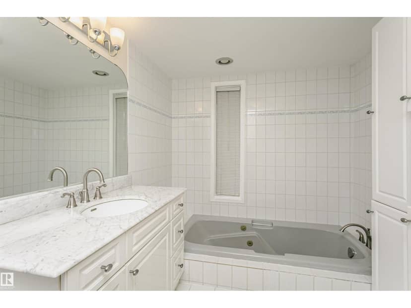 10839 80 Avenue NW — photo 30 of 40