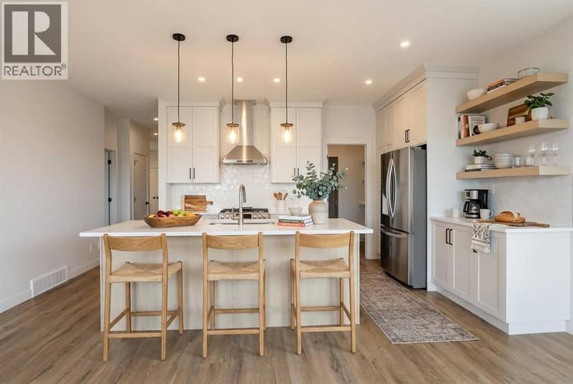 8 Tipping Avenue, Red Deer, photo 7