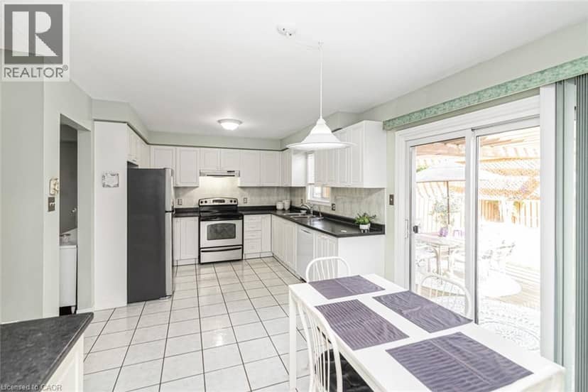 10 RICHVIEW Drive — photo 17 of 40