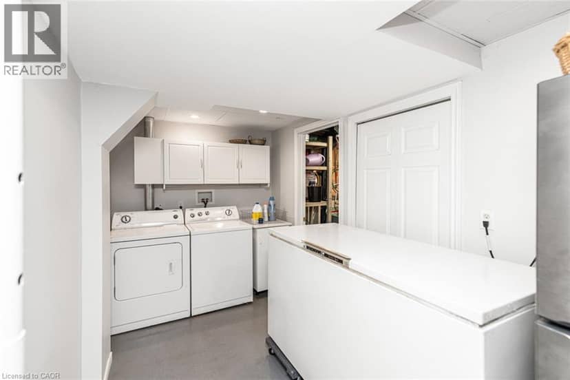 10 RICHVIEW Drive — photo 39 of 40
