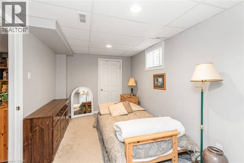 10 RICHVIEW Drive — photo 36 of 40