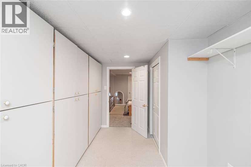 10 RICHVIEW Drive — photo 38 of 40