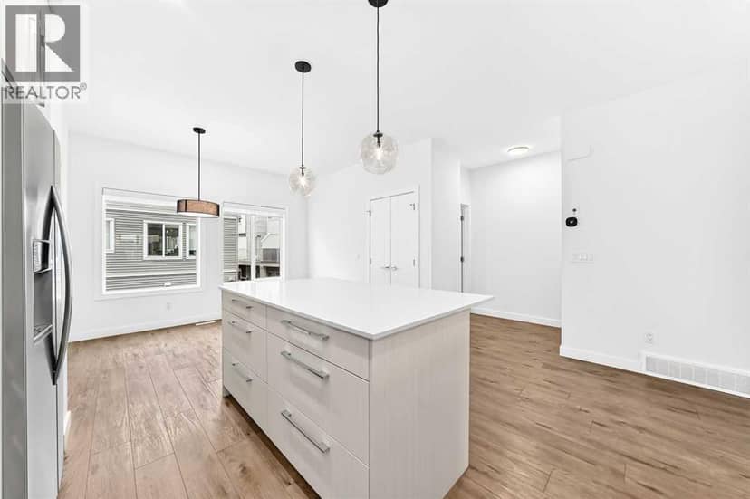 343 Creekside Boulevard SW — photo 9 of 40