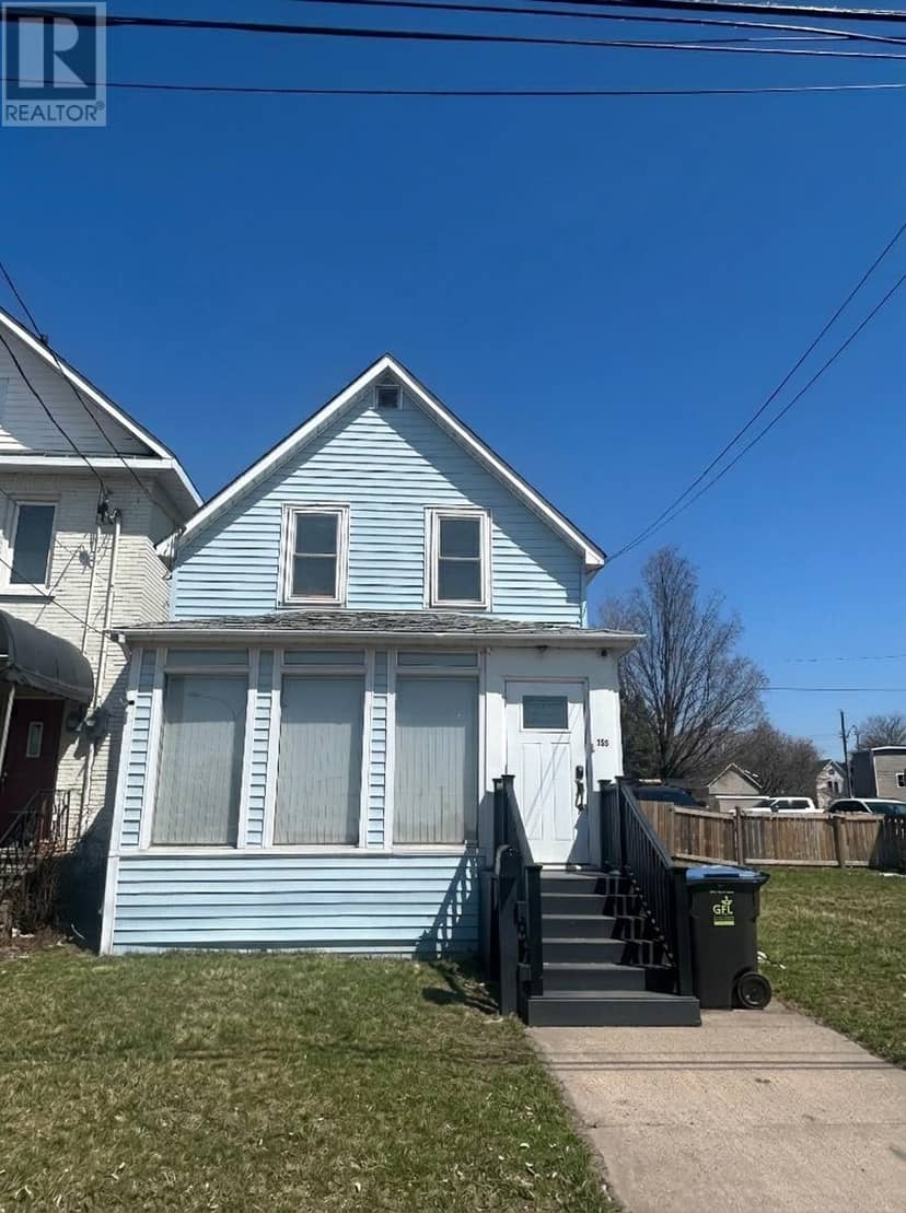 356 Albert ST — photo 2 of 3