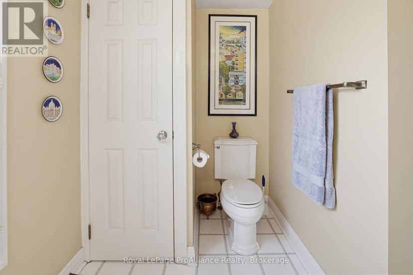 55 Queen Street — photo 18 of 40