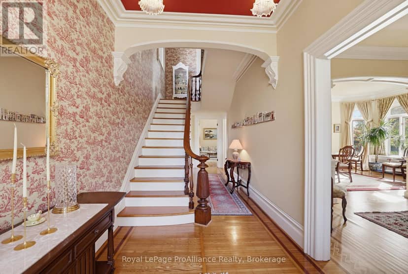 55 Queen Street — photo 29 of 40