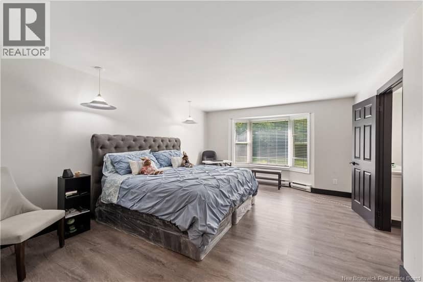 32 Riverbend — photo 14 of 34