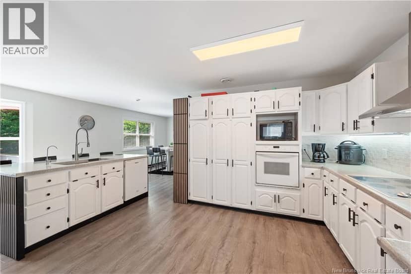 32 Riverbend — photo 11 of 34