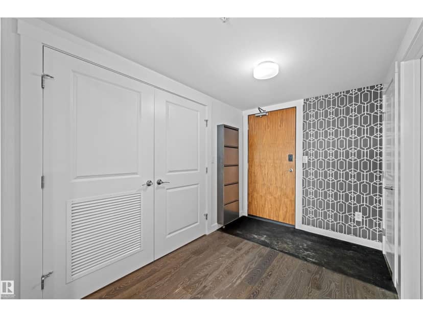 #1104 9720 106 ST NW, Edmonton, photo 2