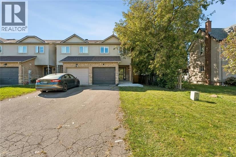 27 PETTIT Street, Stoney Creek, photo 2