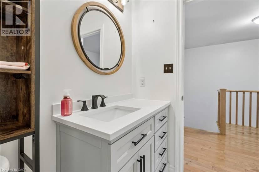 27 PETTIT Street — photo 36 of 40