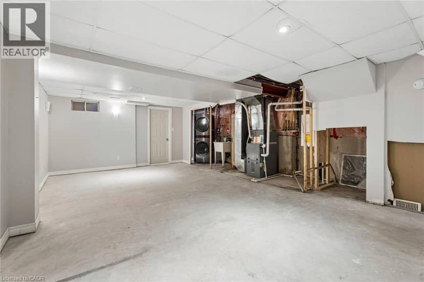 27 PETTIT Street — photo 40 of 40