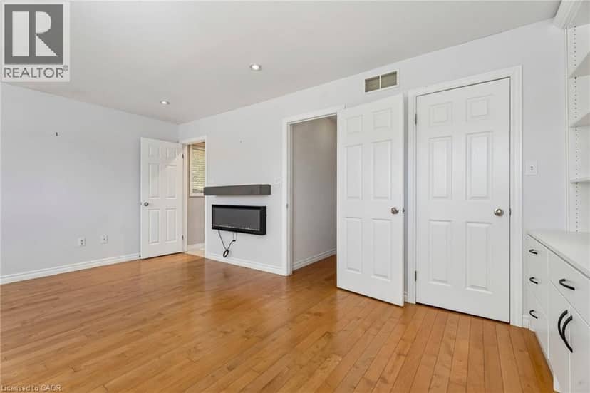 27 PETTIT Street — photo 22 of 40