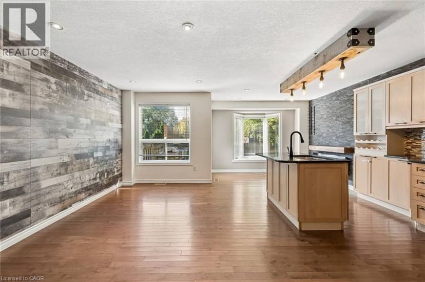 27 PETTIT Street, Stoney Creek, photo 6