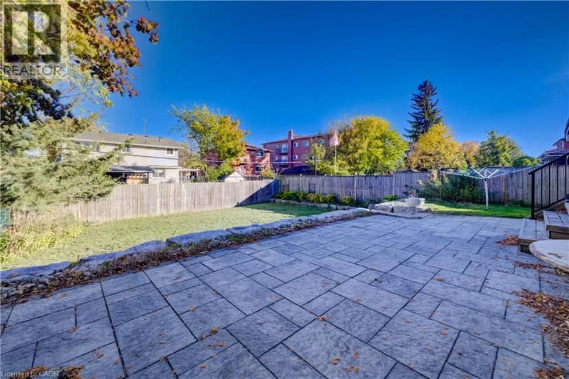 108 PLYMOUTH Road, Kitchener, photo 4