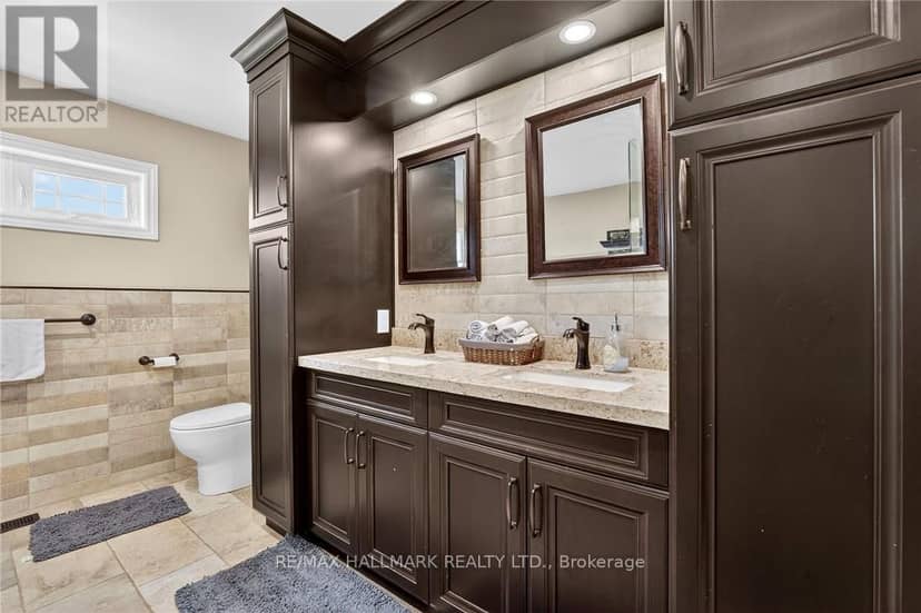 5499 Attema Crescent — photo 24 of 40