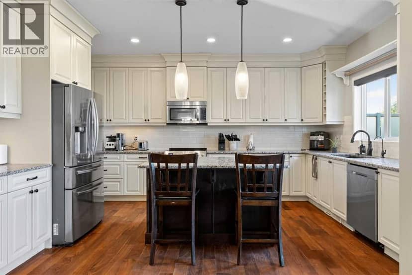 76 Auburn Glen Heights SE — photo 14 of 40