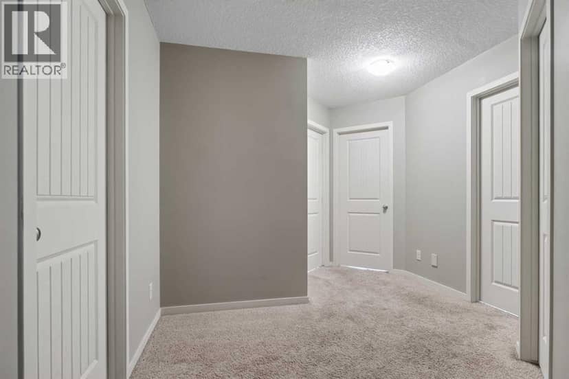 76 Auburn Glen Heights SE — photo 25 of 40