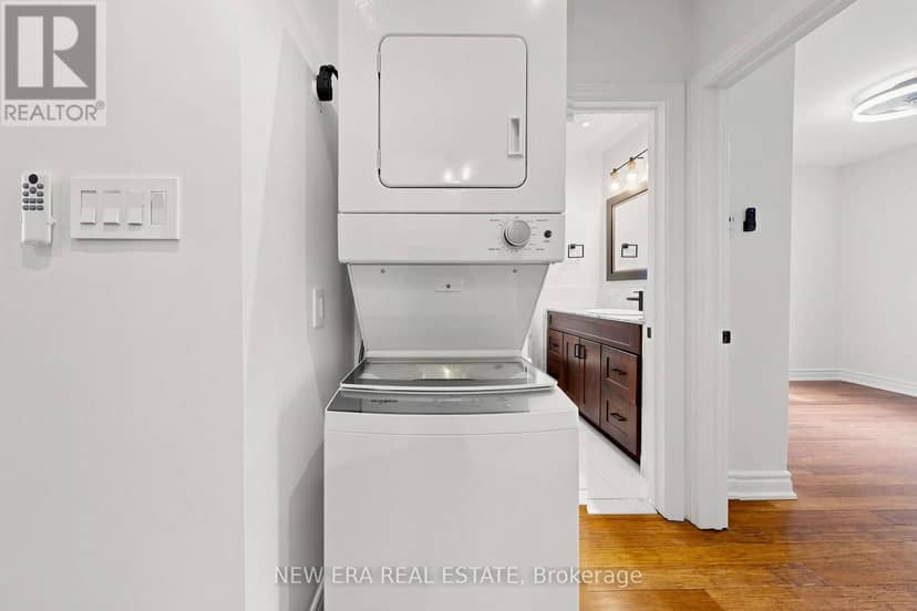 59 Barker Avenue, Toronto, photo 8