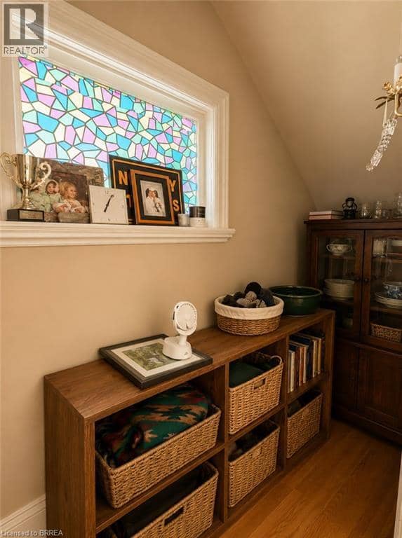 49 PALMERSTON Avenue, Brantford, photo 8