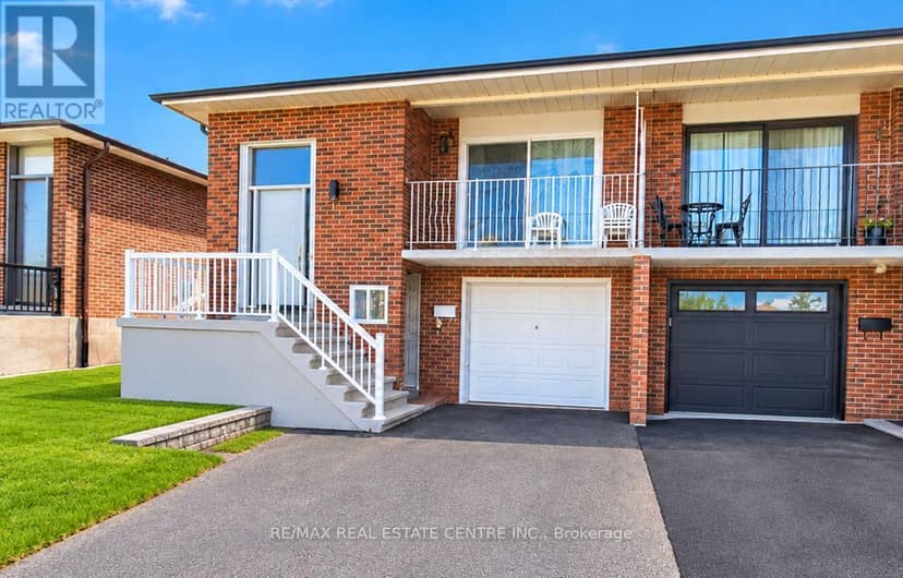 11 Albany Drive, Vaughan