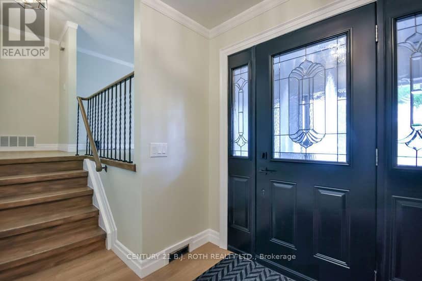 118 Marshall Street, Barrie, photo 2