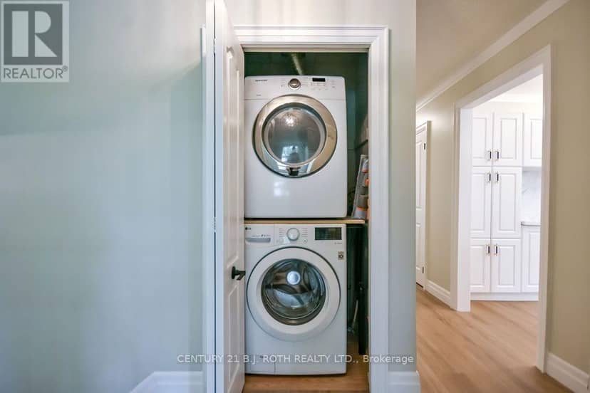 118 Marshall Street — photo 25 of 40