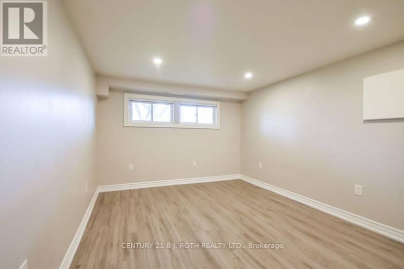 118 Marshall Street — photo 37 of 40