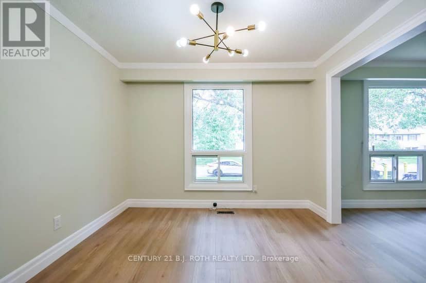 118 Marshall Street — photo 9 of 40