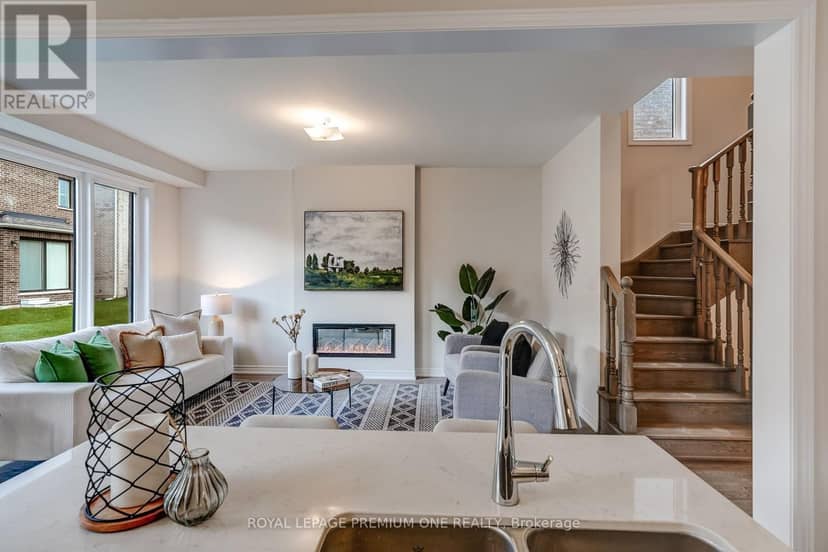 853 Hickory Crescent — photo 16 of 40