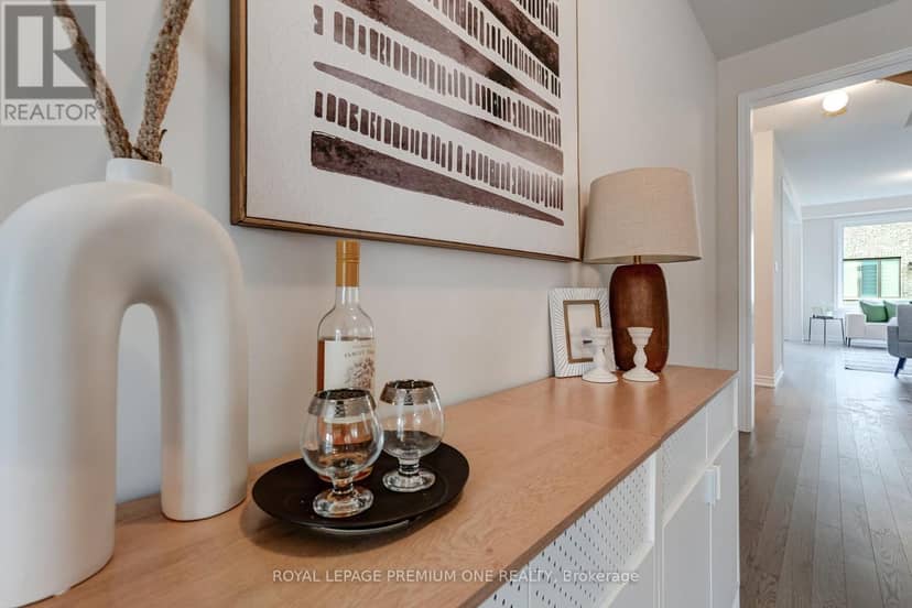 853 Hickory Crescent, Milton, photo 8