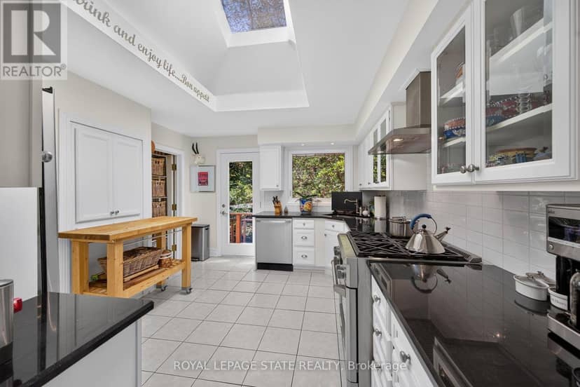 311 Golf Links Road, Hamilton, photo 7