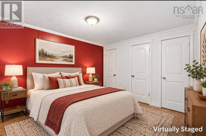 549 Thorn Avenue — photo 28 of 40