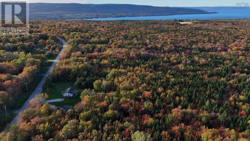 Old Route 5, Big Bras d'Or — photo 12 of 16